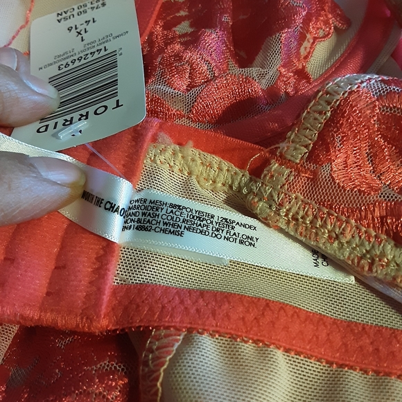 🔥HP🔥Torrid chemise - Picture 9 of 10